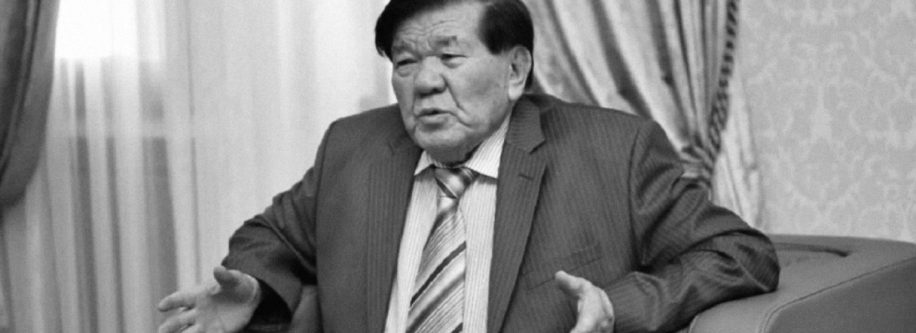 Аида Балаева Мұхтар Шаханов неге Арыстан баб кесенесінің аумағына жерленбейтінін түсіндірді