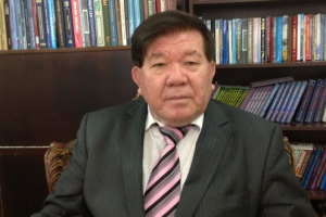 Шахановты қаралау кімге тиімді: Қыдырәлі Оразұлы шындықты жайып салды