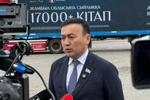 Дулат Тастекей ауыл мектептеріне 17 мыңнан астам кітап сыйлады