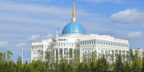 Мемлекет басшысы «Қазақстан Республикасының орта білім беру жүйесіне жасанды интеллектіні ендіру жөніндегі шаралар туралы» Жарлыққа қол қойды