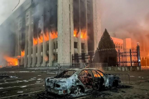 Заңгер Қаңтар қасіреті үшін Назарбаевты жауапқа тарту керектігін айтты
