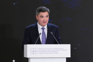 Бектенов Санкт-Петербургте: Қазақстан жаңа Конституциясында Ұлы Дала сабақтастығын бекітті