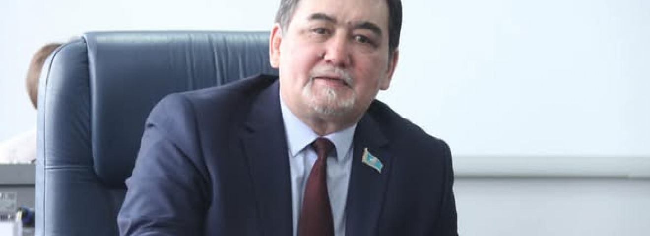 ҰЛТТЫҚ ЖУРНАЛИСТИКА ҰСТАХАНАСЫ