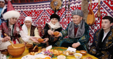 ҚАРШЫҒА СІҢІРЛІ ҚАЗАҚ