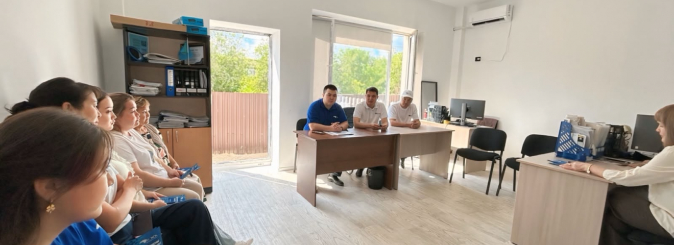 Диалогқа негізделген үгіт: «Ақ жол» өңірлерде қандай мәселелерді көтеріп жүр?