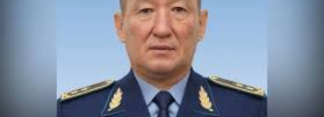 Дәурен Қосанов Қорғаныс министрі лауазымына тағайындалды