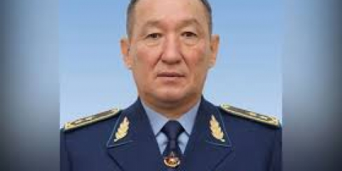 Дәурен Қосанов Қорғаныс министрі лауазымына тағайындалды