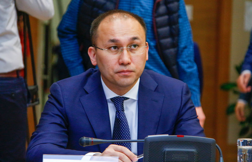 Даурен Абаев узнает и сообщит подробности о скандальной программе Первого канала Казахстана