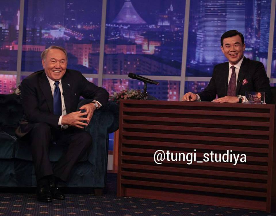 Назарбаев "Түнгі студияда" қонақта болды (фото)