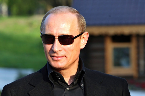 БАҚ: Владимир Путиннің 199 млрд доллары, 58 ұшағы мен 20 сарайы бар