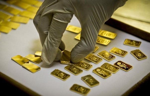 Қырғызстанның Ұлттық банкі әр азаматқа 100 грамм алтын бермекші