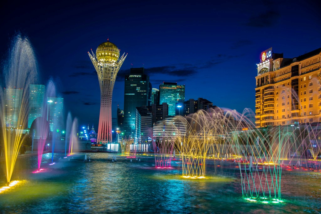Елбасы Астана қаласының 20 жылдығын мерекелеу туралы Өкімге қол қойды