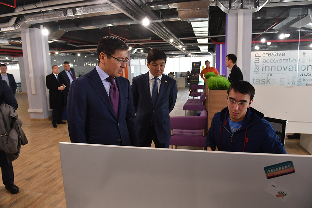 ҚР Премьер-министрінің орынбасары Асқар Жұмағалиев Алматыда жұмыс сапарымен болды