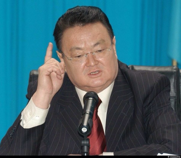 Заманбек Нұрқәділов: "Ақ жолды" екіге бөліп, әлсіреткен – Алтынбек