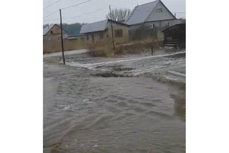 Алматы облысындағы су тасқыны: 1 мың адам эвакуацияланды