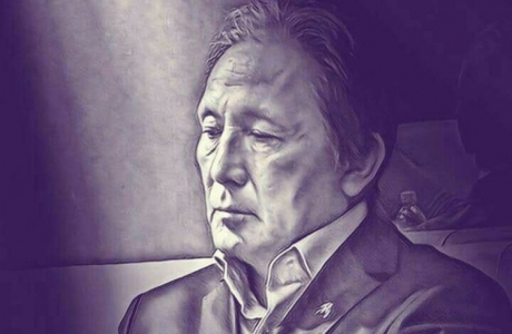 Әдебиет сыншысы: Тыныштықбек - қазақтың ғажап ұлттық ақыны