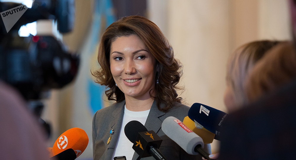 Әлия Назарбаева мемлекеттік сыйлық берген әкесіне алғыс айтты