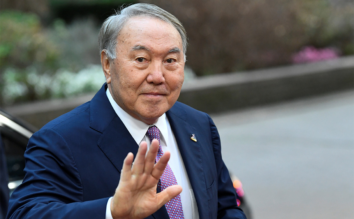 Назарбаев – Орта Азиядағы өз еркімен биліктен кеткен бірінші президент
