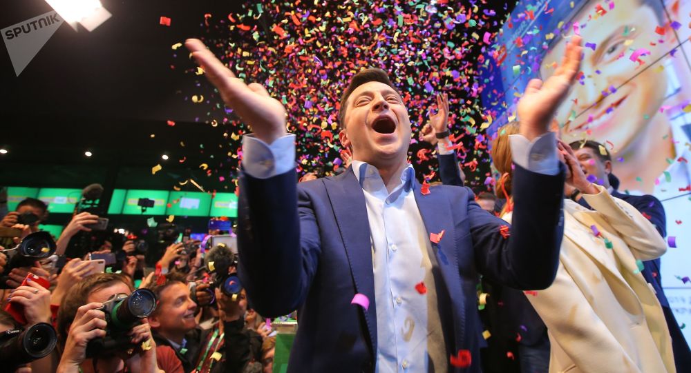 Украинаның президент сайлауында Зеленский жеңіске жетті - exit-poll мәліметі