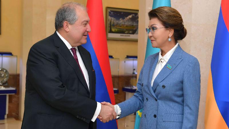 Дариға Назарбаева Армения Президентімен кездесті