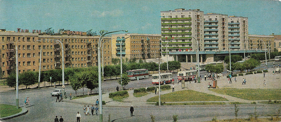 Қарағанды. "ЖАС ҚАЗАҚ". 1974 жыл.