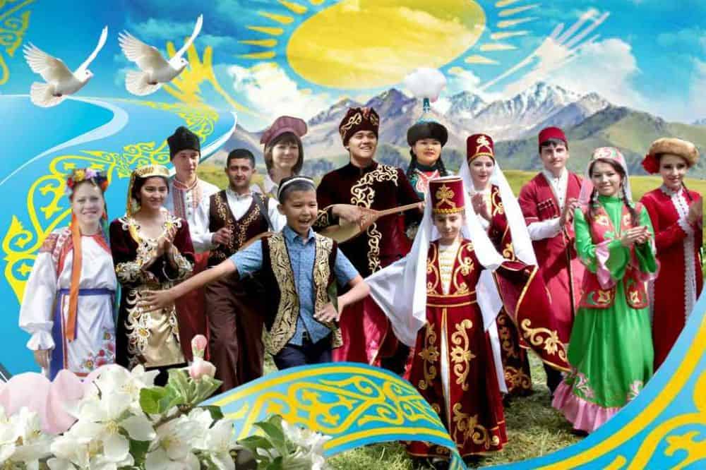 Қоғамдық келісім елдігімізді бекемдейтін қастерлі құндылық - Назарбаев
