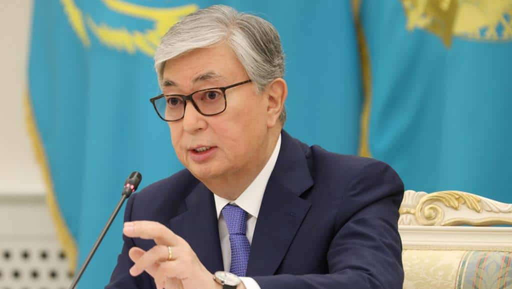 Өзбекстан тәжірибесін мысалға алып Мемлекеттік тіл мәселесін шешу керек - Президент