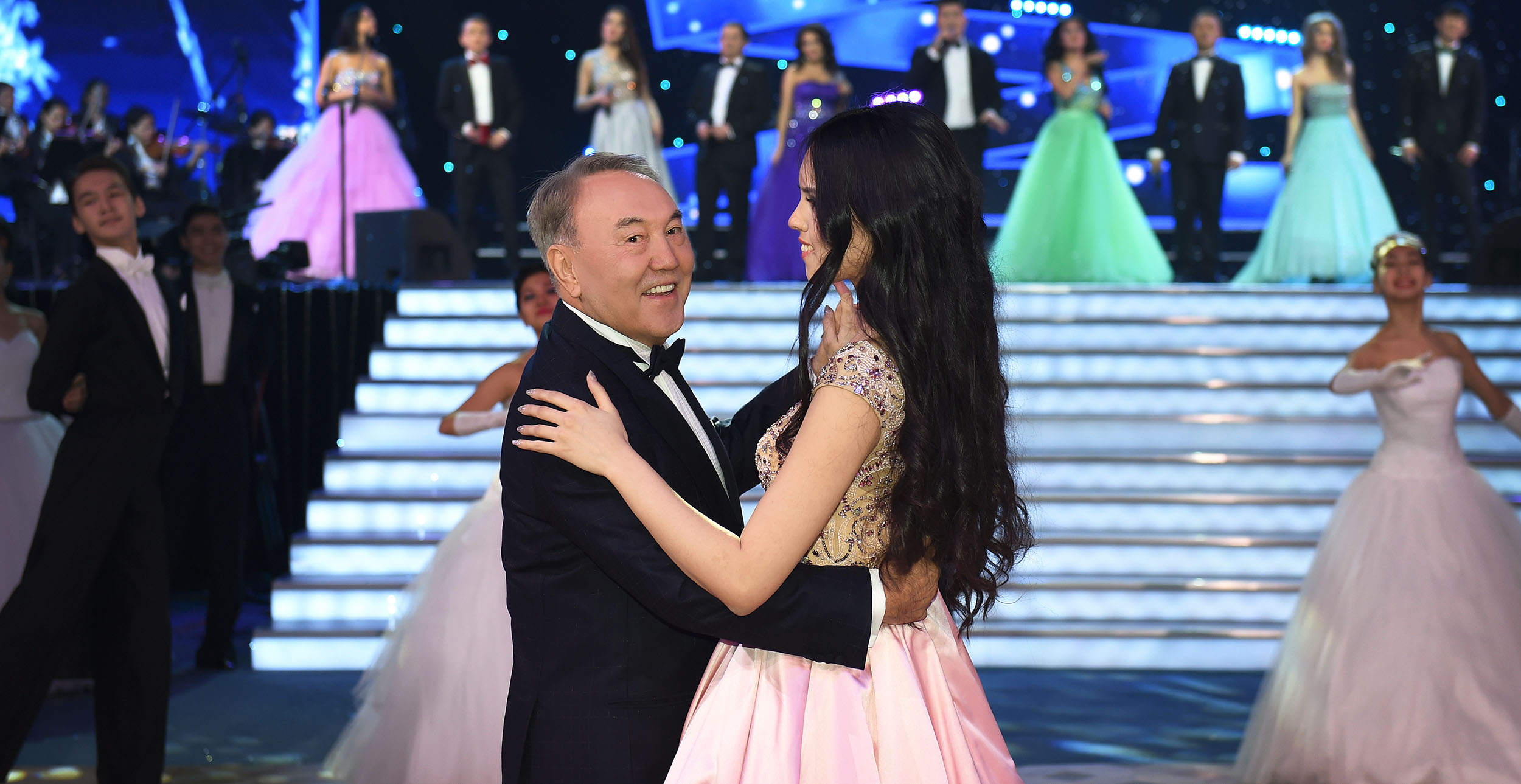 Мемлекет басшысы Астананың жаңа жылдық кешіне қатысты