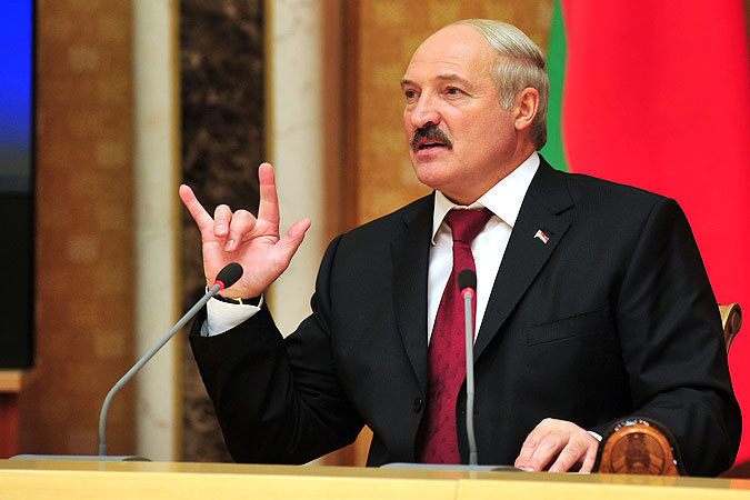 Лукашенко 20 жылдан соң тұңғыш рет ана тілінде сөз сөйледі