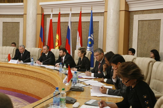 "Еуразиялық экономикалық одақ Қазақстан тәуелсiздiгiне қауiп төндiрмейдi" - деп сендіреді