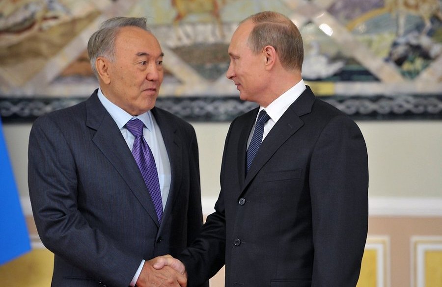 Назарбаев Путиннің Астанаға сапарын маңызды оқиға деп атады