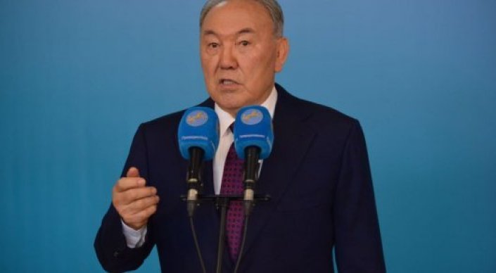 Нұрсұлтан Назарбаев: Алдын ала болжам бойынша парламент пен жергілікті мәслихат 60 пайызға өзгереді