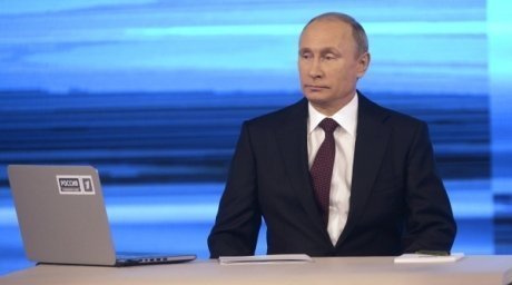 Путин Назарбаевты Жеңіс күнімен құттықтады